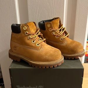 Timberlands toddler 7 nubuck wheat
